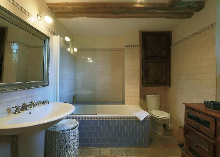 184 Walvein - Eglise Penzion 4*